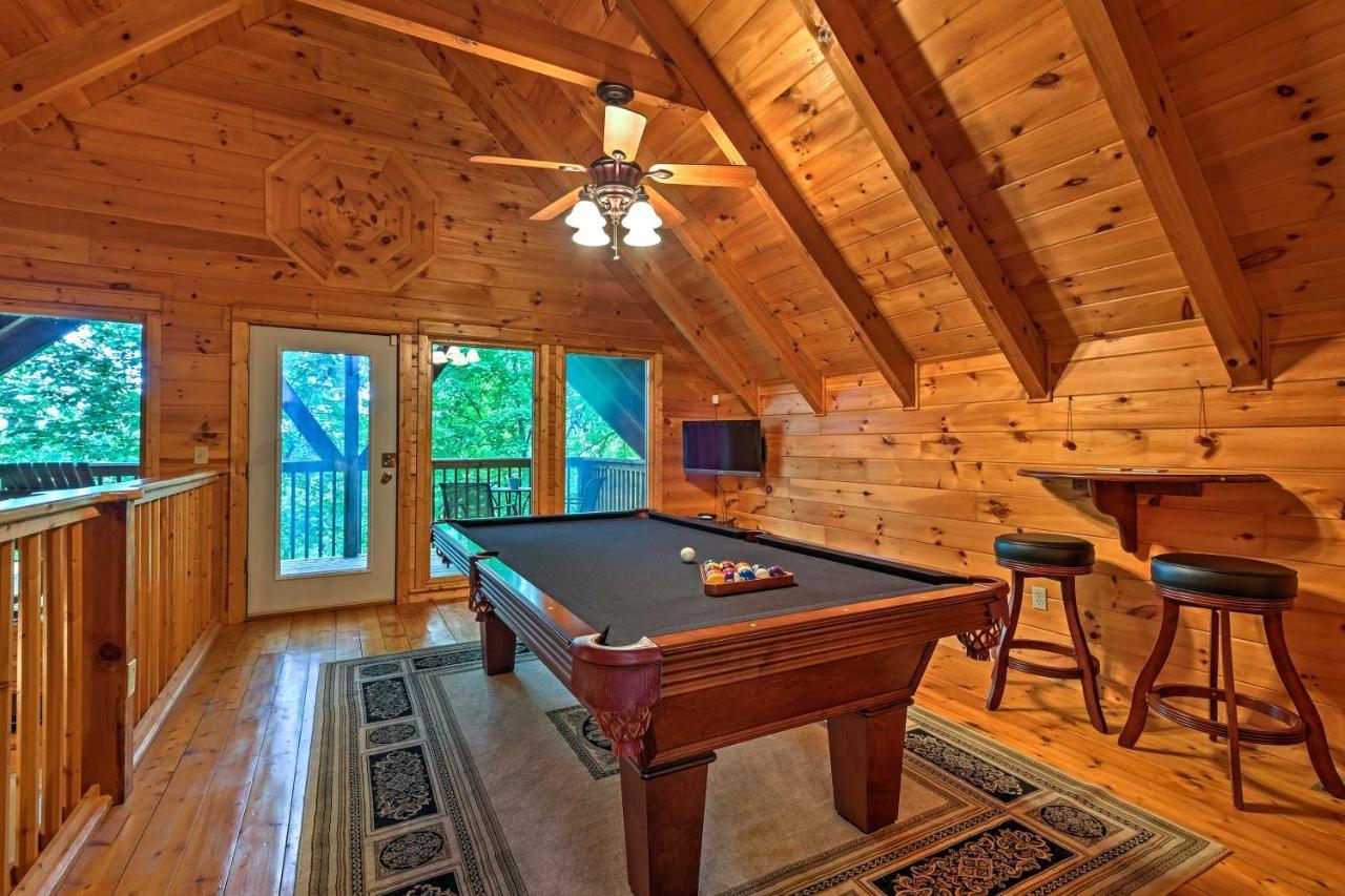 Pigeon Forge Cabin With Hot Tub, Grill And Pool Table! Βίλα Sevierville Εξωτερικό φωτογραφία