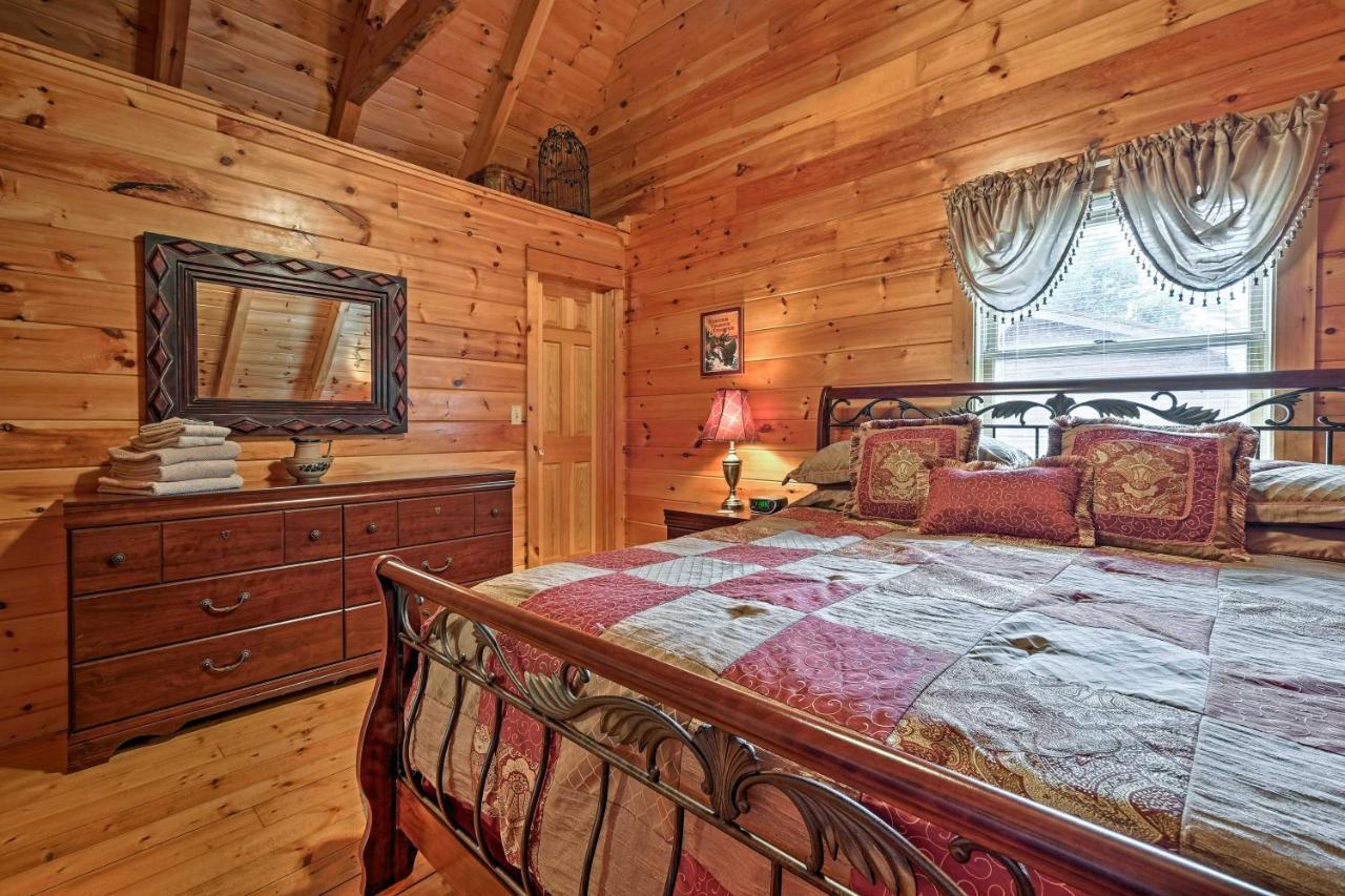 Pigeon Forge Cabin With Hot Tub, Grill And Pool Table! Βίλα Sevierville Εξωτερικό φωτογραφία