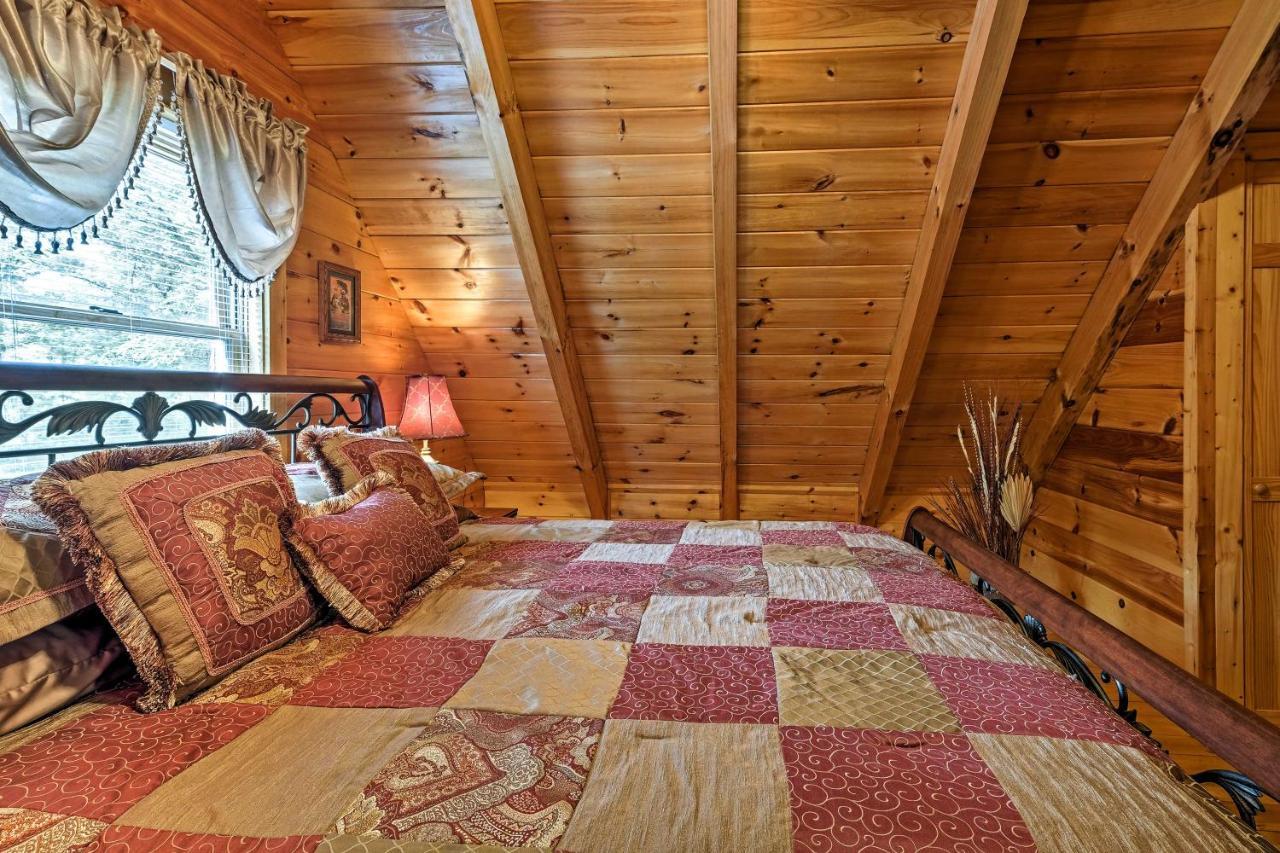 Pigeon Forge Cabin With Hot Tub, Grill And Pool Table! Βίλα Sevierville Εξωτερικό φωτογραφία